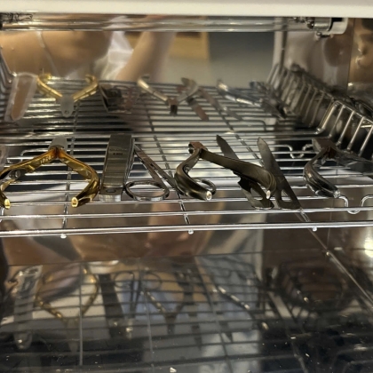 네일 소독 – 안방스파 철저한 위생 관리