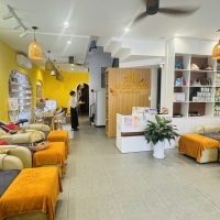 I cannot say enough wonderful things about both the apartment and the spa