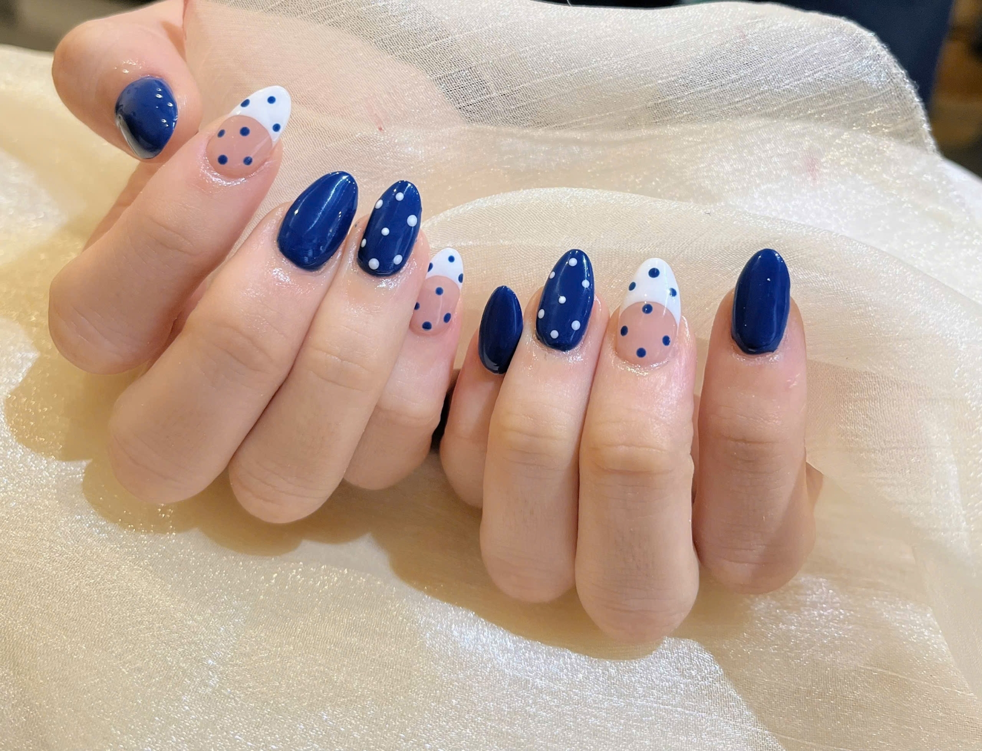 Nail thiết kế – Vẻ đẹp tinh tế cho từng khoảnh khắc